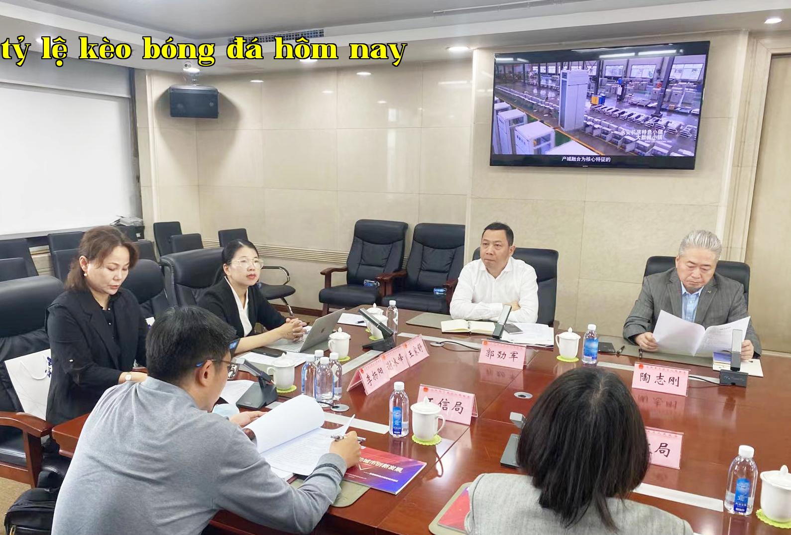 Ngày 11-quận Hoàng Cầu.jpg